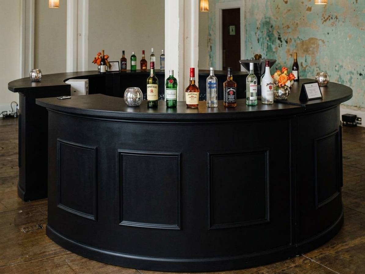 BAR MEDALLION BLACK FULL ROUND