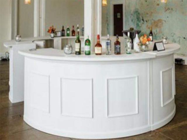 BAR MEDALLION WHITE FULL ROUND